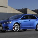 2009_mitsubishi_lancer_evolution_csr_02-4d6e4080ec604-m-930x584