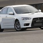 2009_mitsubishi_lancer_evolution_csr_03-4d6e40a5a358f-m-930x584