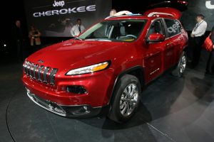 2014-jeep-cherokee-05