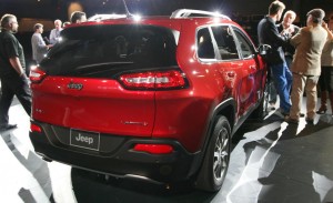 2014-jeep-cherokee-07