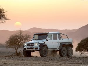 Mercedes-Benz-G63_AMG_6x6_Concept_2013_1280x960_wallpaper_02