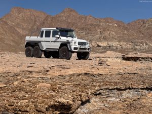 Mercedes-Benz-G63_AMG_6x6_Concept_2013_1280x960_wallpaper_0b