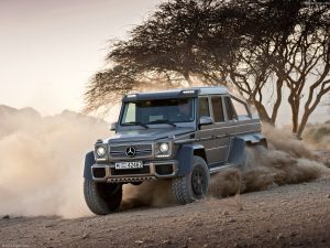 Mercedes-Benz-G63_AMG_6x6_Concept_2013_1280x960_wallpaper_0d