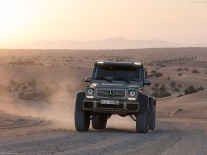 Mercedes-Benz-G63_AMG_6x6_Concept_2013_1280x960_wallpaper_2d