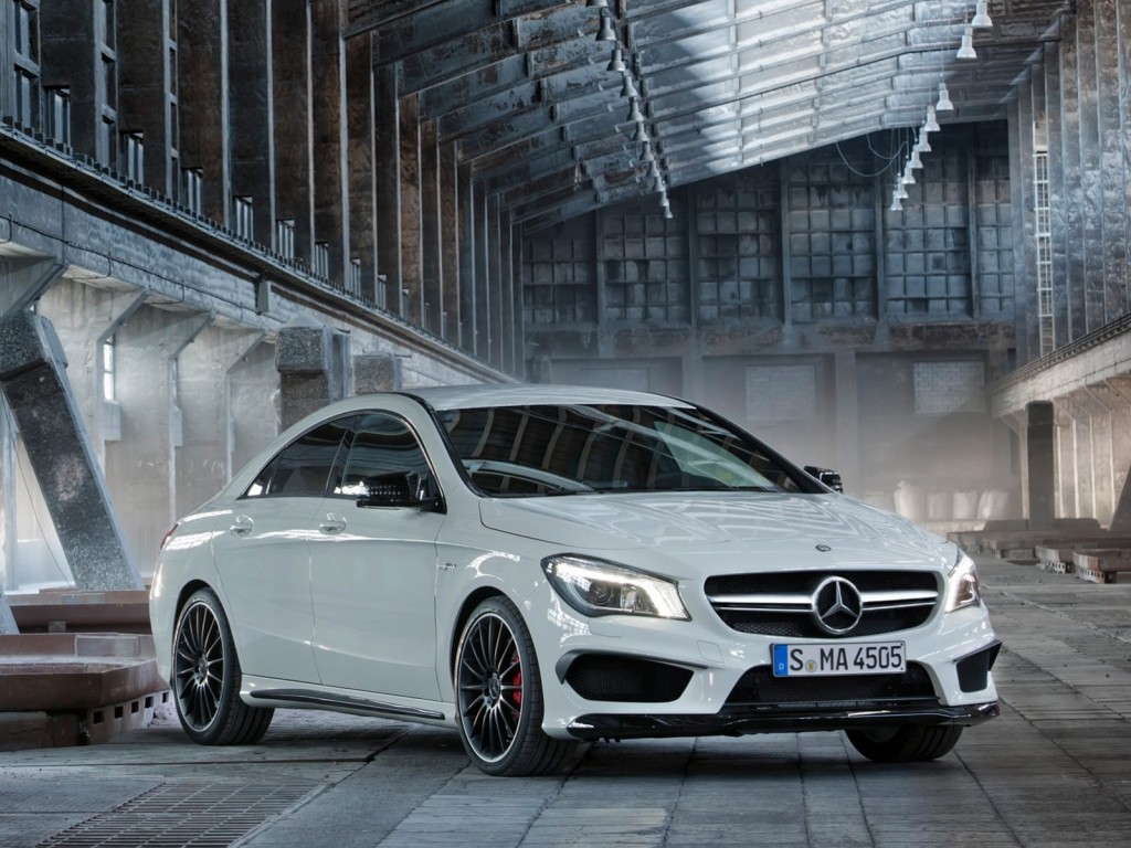 New-Mercedes-CLA-45-AMG-3[2]