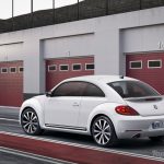 2012-volkswagen-beetle-8_800x0w