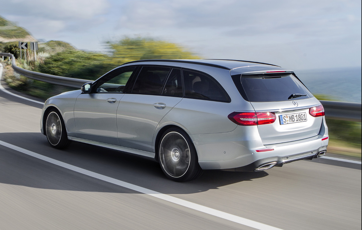 E class wagon  (5)